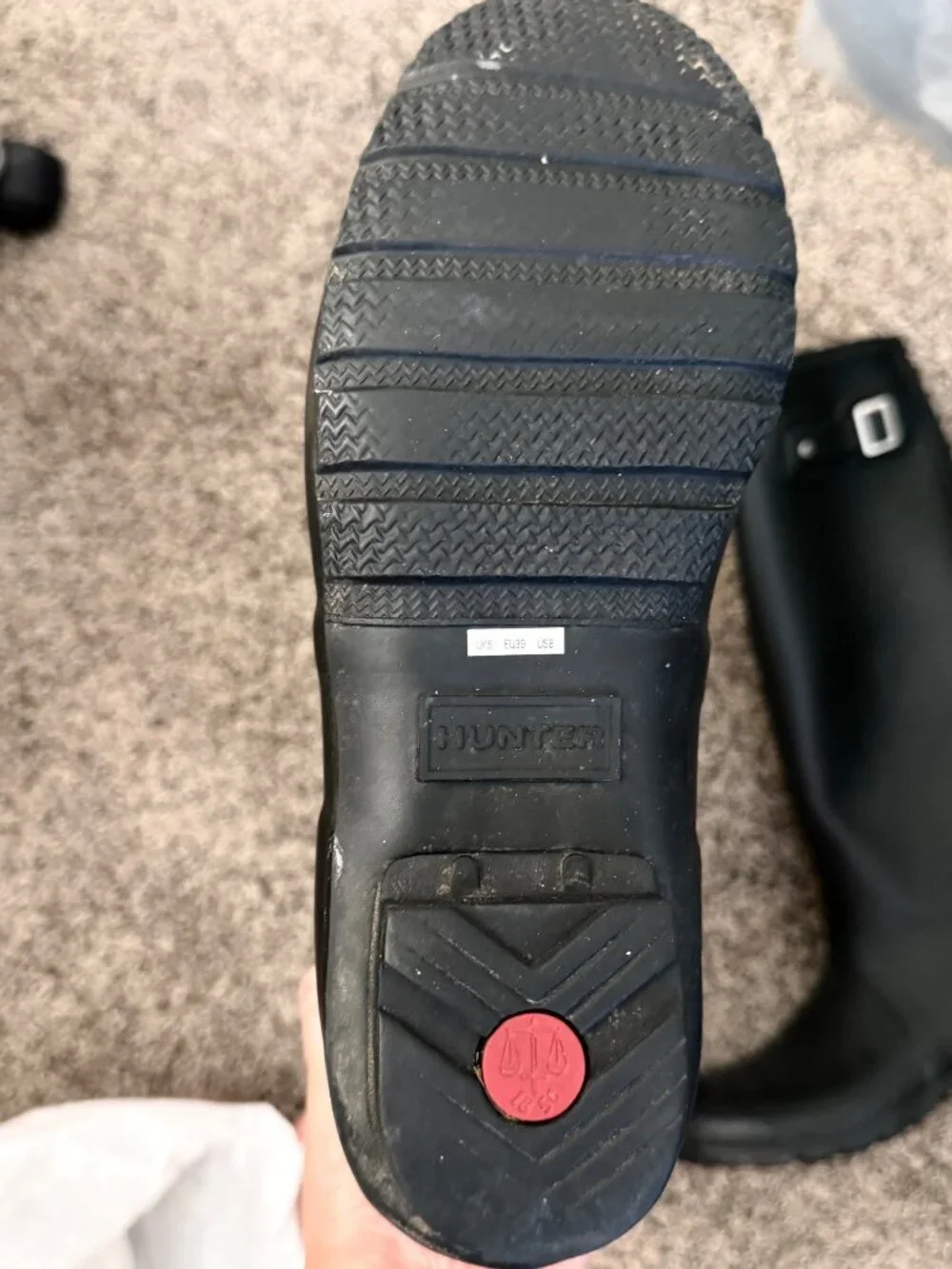 Hunter Classic Tall Rain boots sz 8